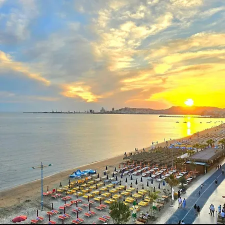 Apartman Xhekle Beachside