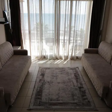 Apartman Xhekle Beachside *